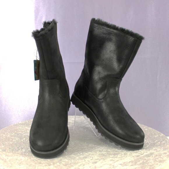 Skechers Women’s Warm Tech Memory Foam Faux Fur Zip Boots – Black - Picture 6 of 9